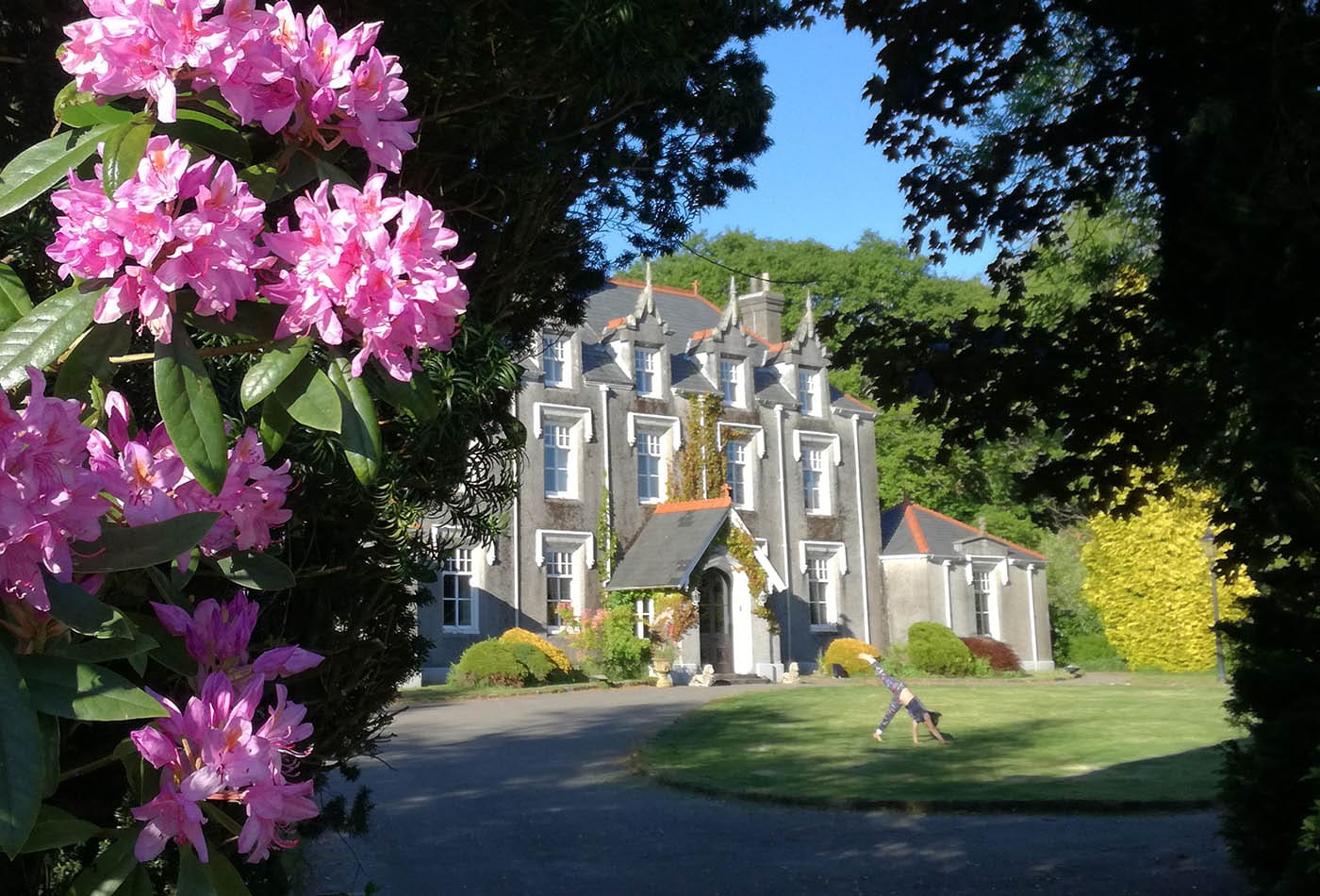 Extensive gardens and lawn areas